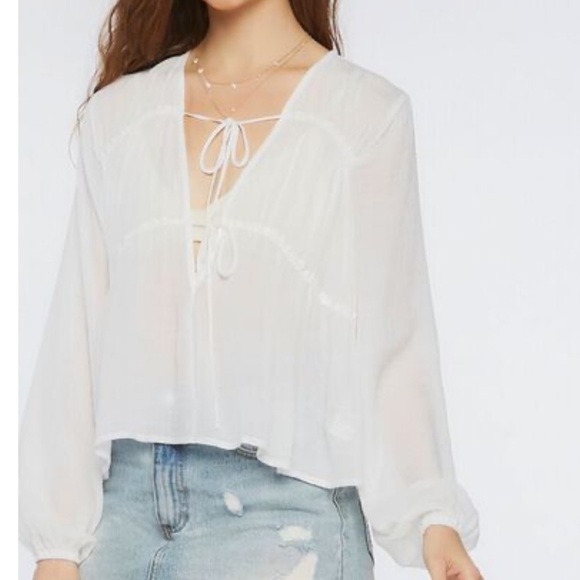 Forever 21 Tops - Forever 21 Plunging Peasant-Sleeve Size Small